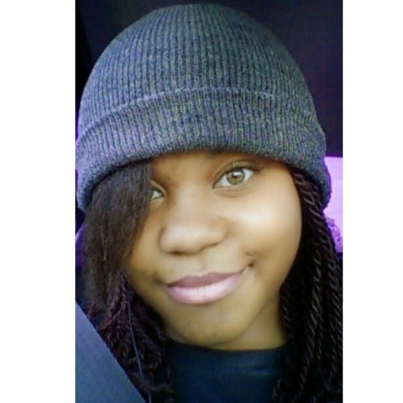 Meet your Posher, Cherish - Picture 1 of 1